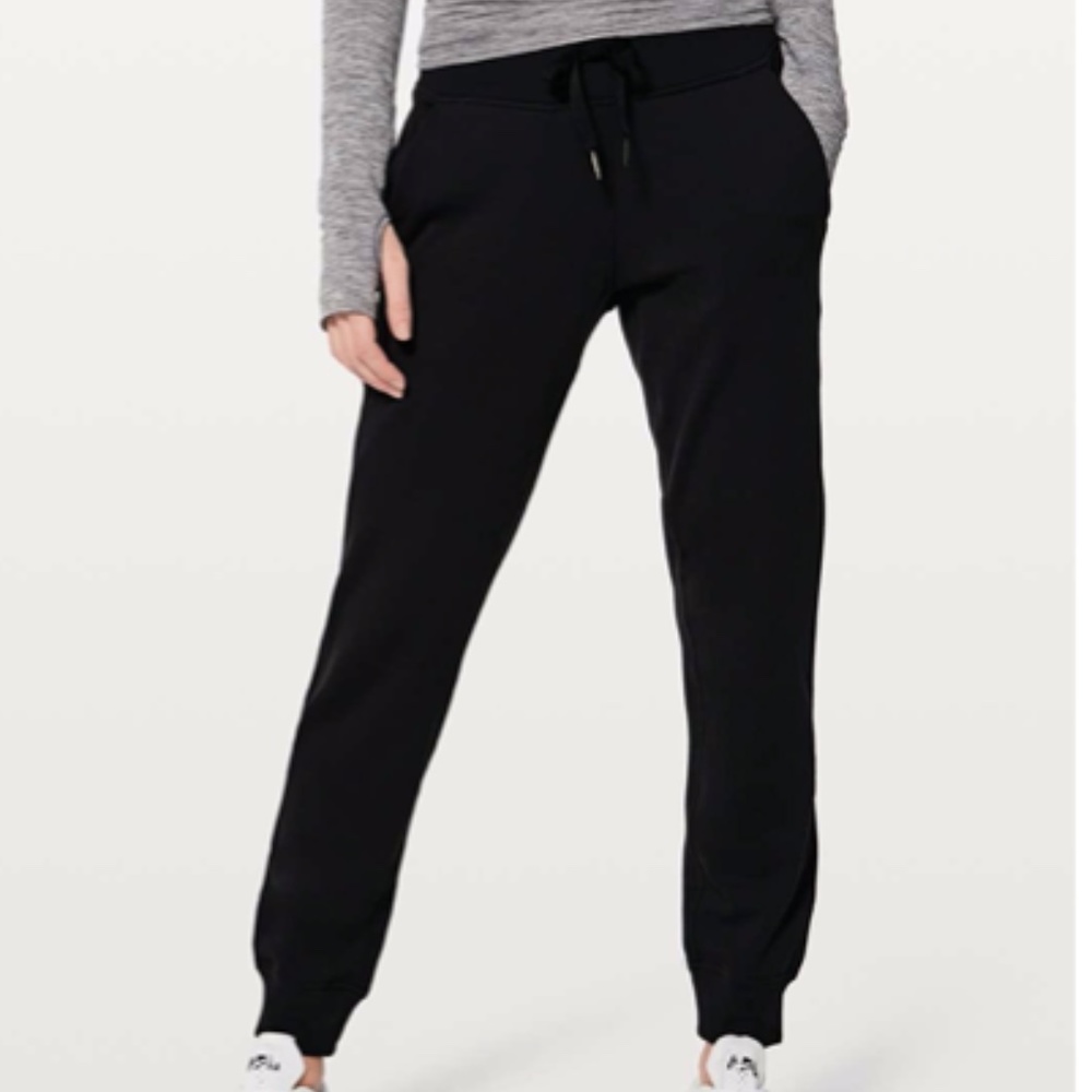 Lululemon Ready to Rulu Jogger